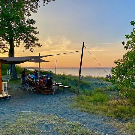 Beachfront Caravans Hotel Chernomorets Eksteriør billede