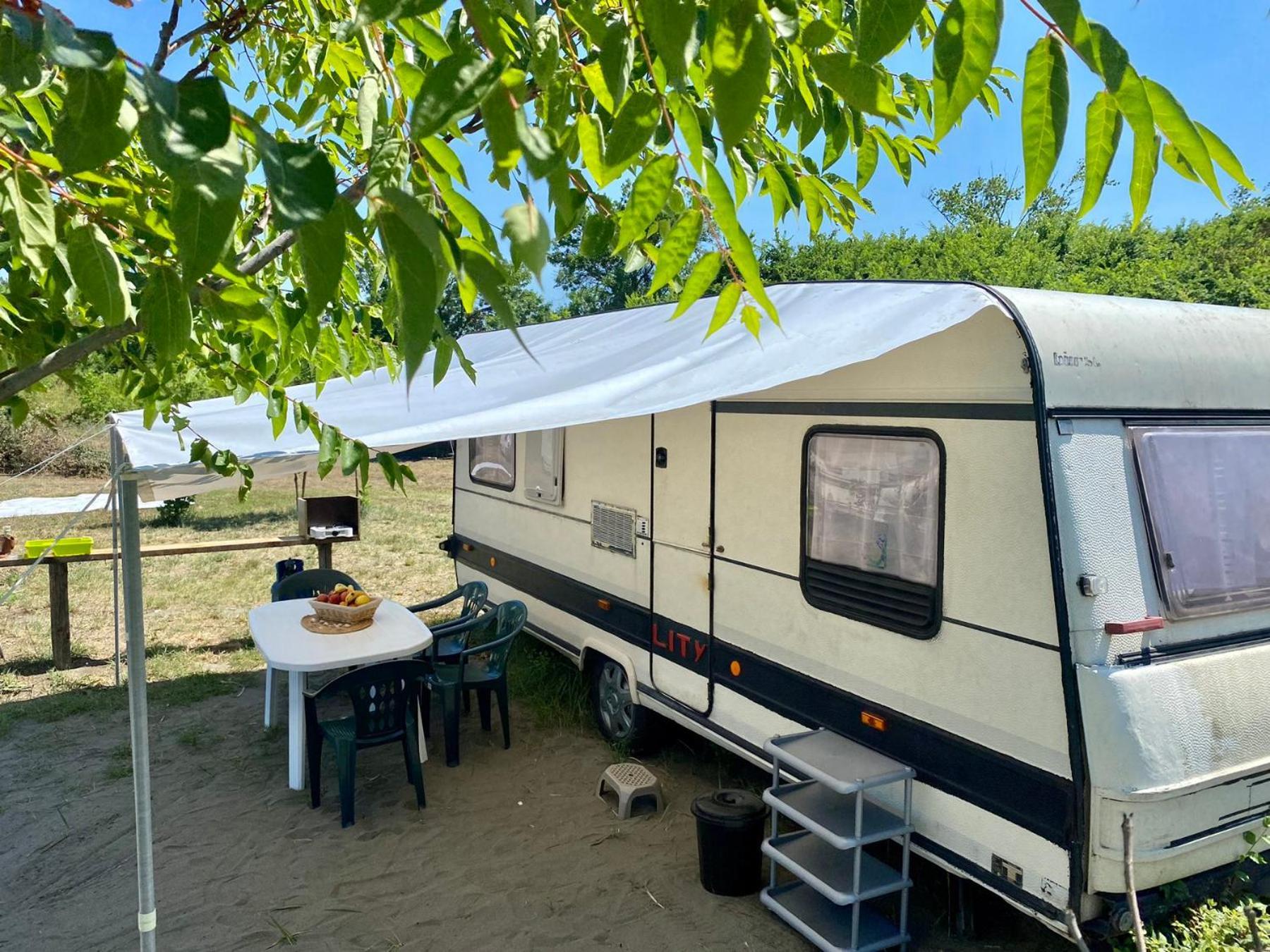 Beachfront Caravans Chernomorets Eksteriør billede