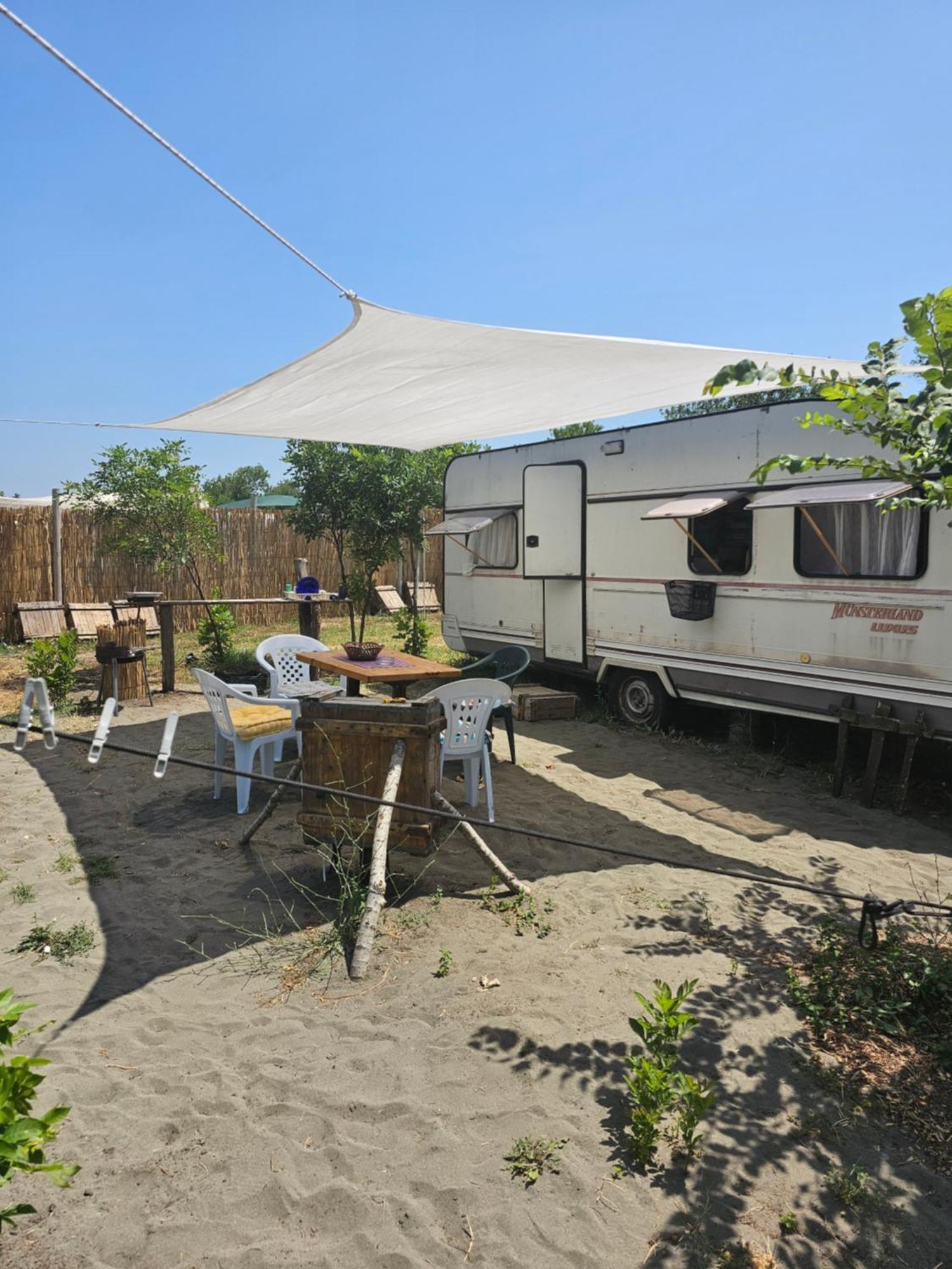 Beachfront Caravans Hotel Chernomorets Eksteriør billede